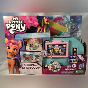 Brand New In Box Little Pony Toy Sunny Starscout Smoothie Truck /Action Figure
